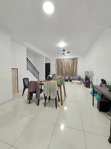 Double Storey House 4Bed Fully Furnish @ Eco Summer Charlton Type