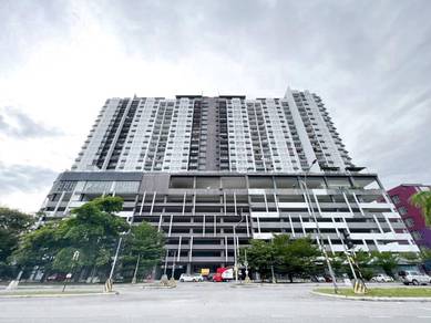 3 Parking Lot Savanna Executive Bangi 1017sf SouthVille City Balcony