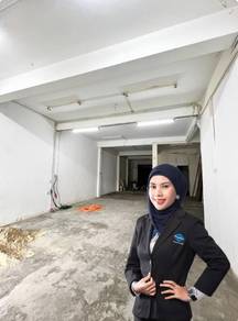 Intermediate Groundfloor Taman Tasek JB Town Facing Road Low Rental