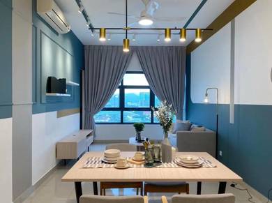 Lakeville Residence, Condominium