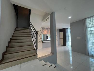 Semi Detached House For Rent at Damai Luyang Kota KInabalu