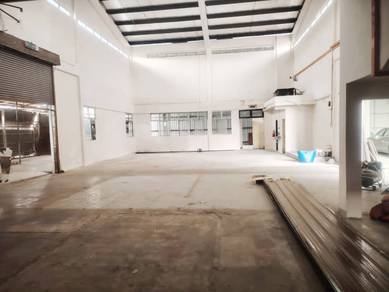 Skudai Taman Universiti 1.5 Storey Semi D Factory Corner 11k sqf