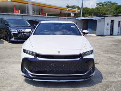 Toyota CROWN RS ADVANCED w SUNROOF 360 CAM