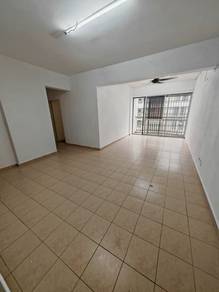 Putri Ria Apartment