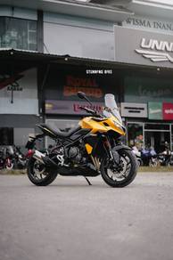 Triumph Tiger 800 Brand New Promotion Package Bike