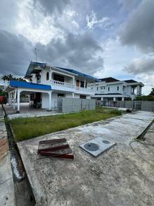 Taman Hui Sing Detached House with large land (Face to the main road)