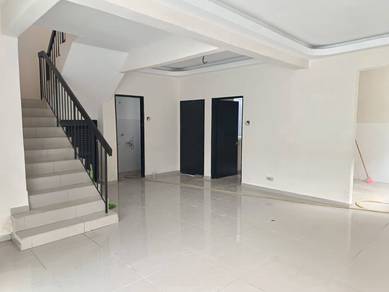 Refurbished Semi-D 2 Storey Cluster @ Cluster 7 Taman Putra Perdana