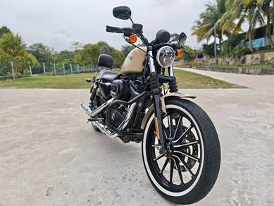 Harley Davidson 883 2015