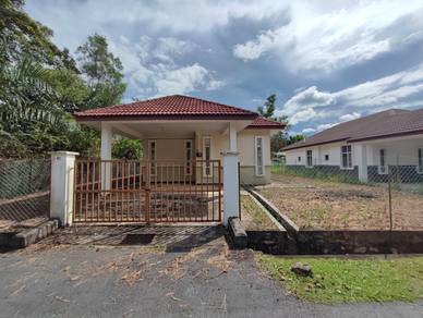 Single Storey Banglo Seksyen 8 Mahkota Hills, Lenggeng, N. Sembilan