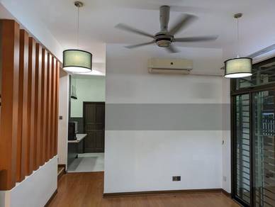 Fully Renovated End Lot Spacious Cluster House with Extra Land