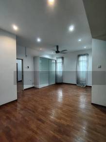 Partially Furnished Cluster House with Airconds and Dining Set
