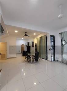 Partially Furnished Cluster House with Airconds and Dining Set