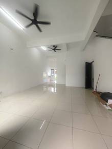 Hijauan hills meru brand new