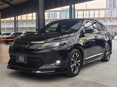 Toyota HARRIER 2.0 Full Spec 3Y Warranty 1Own