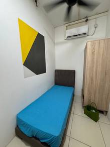 sky habitat / single bed for rent / walking to ciq / have girl unit