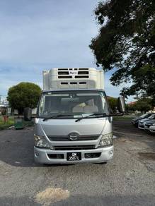 Hino Refigerated Lorry  冷藏货车