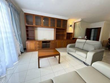 3 bedrooms fully furnished for rent at mont Kiara