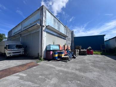 Double Storey Semi-D Warehouse For Rent📍Muara Tabuan, 22 point,65x49