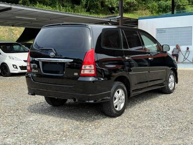 Toyota INNOVA 2.0 G (A)