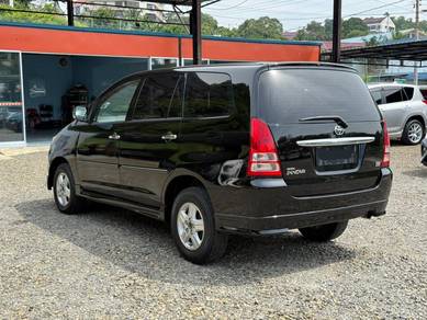 Toyota INNOVA 2.0 G (A)
