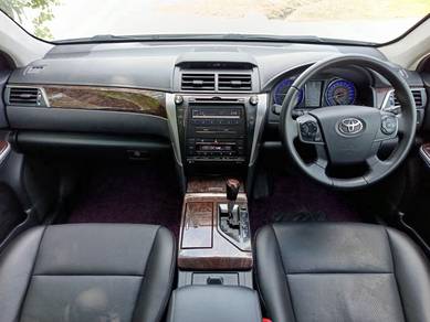 Toyota CAMRY 2.0 FACELIFT VERSION 1Y-WARANTY