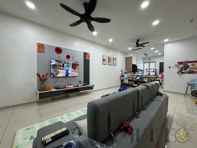 Jenjarom, Kuala Langat (Jaromas)  Double Storey Intermediate House For