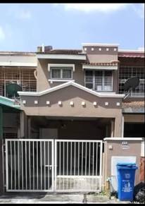 Rumah Shah Alam U10 For Sale (near UITM & DASH HIGHWAY)