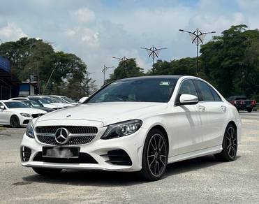 Mercedes Benz C300 2.0 AMG LINE (A)