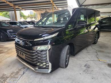 Toyota VOXY 2.0 S-Z (A) MPV 7S S/STEP BC