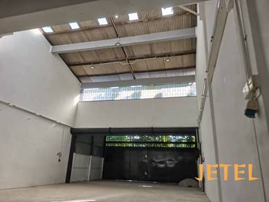 Sungai Rasau,Klang -1.5 Storey Light Factory For Rent