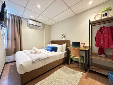 END YEAR PROMO 🏡 Co-Living Room for Rent near Jonker Walk Melaka