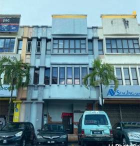 3 Storey Shop Office,Jalan Cecawi,Seksyen 6, Kota Damansara