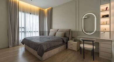 Freehold Condo / Beside MRT /Below Market Price
