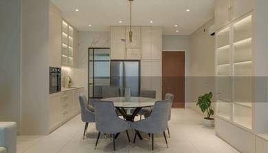 Freehold Condo / Beside MRT /Below Market Price