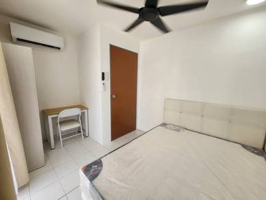Fully Furnish Room for rent at Taman Kristal Apartment, Tanjung Tokong