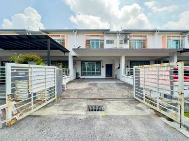 Below Market Renovated Double Storey Terrace Bandar Hillpark Pines