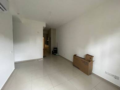 Partly Furnish D'Vine Damansara Perdana Low Level