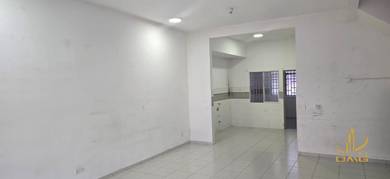 20x70 Basic Or Semi Furnished Setia Indah 10 , Setia Alam