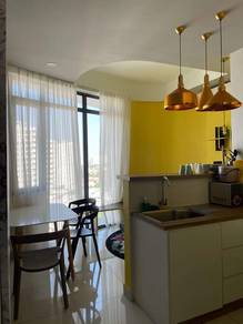 Fully furnished and walking distance to USM