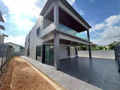 Luxury Double Storey Bungalow – Fully Renovated | Taman Kebun Teh