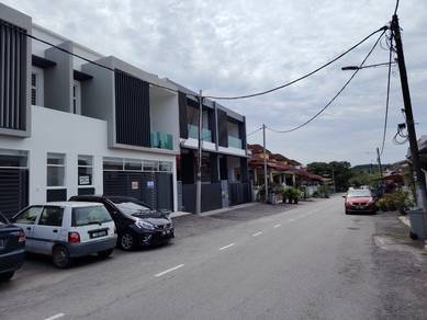 Teres 1.5 Tingkat Taman Ayer Keroh Height, Ayer Keroh, Melaka