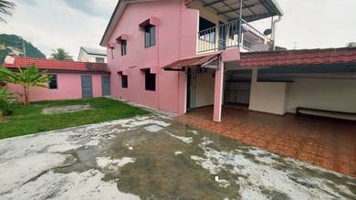 Bercham Double Storey Terrace House Corner For Sale/ 2.5K Sqf/ LowCost
