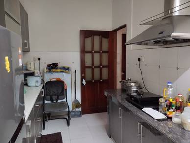 Pandan Puteri Condo Low Floor At Pandan Indah, Short Walk To LRT