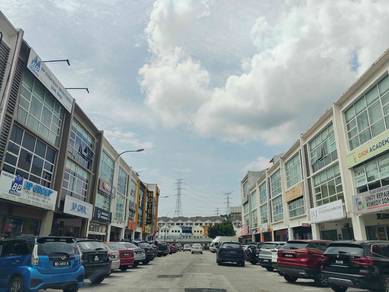 Taman Equine Corner Lot Ground Floor Rental