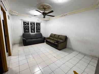 Apartmen Siap Renovation Cantik. Ada Strata.Nego