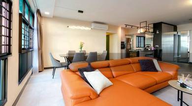 Below Market Price / Low Density / Close to KL