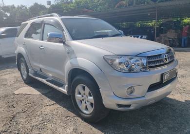 Toyota FORTUNER 2.7 V FACELIFT (A) - [OTR]