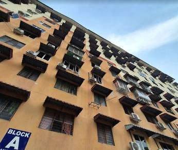 Aman Putra Apartment Jinjang Utara 720sqft 3R 2B RM1000 Booking Fees🔥