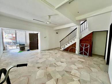 CORNER LOT EXTRA LAND DEKAT SURAU 2 Storey Taman Impian Ehsan