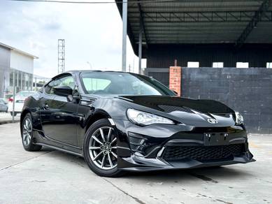 Toyota 86 2.0 LAST BATCH GT Model TRD BODYKITS